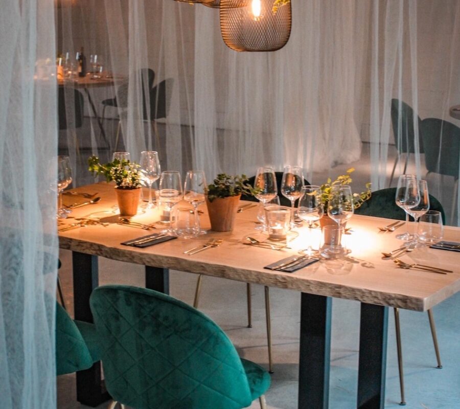 Oak tafel poot zwart verona groen Carte Blanche A point 11