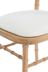 King stoel naturel kussen wit detail